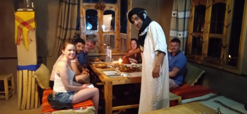 Riad Pizzeria Marhaba Akhendachou n'Ait Ouffi Eksteriør bilde