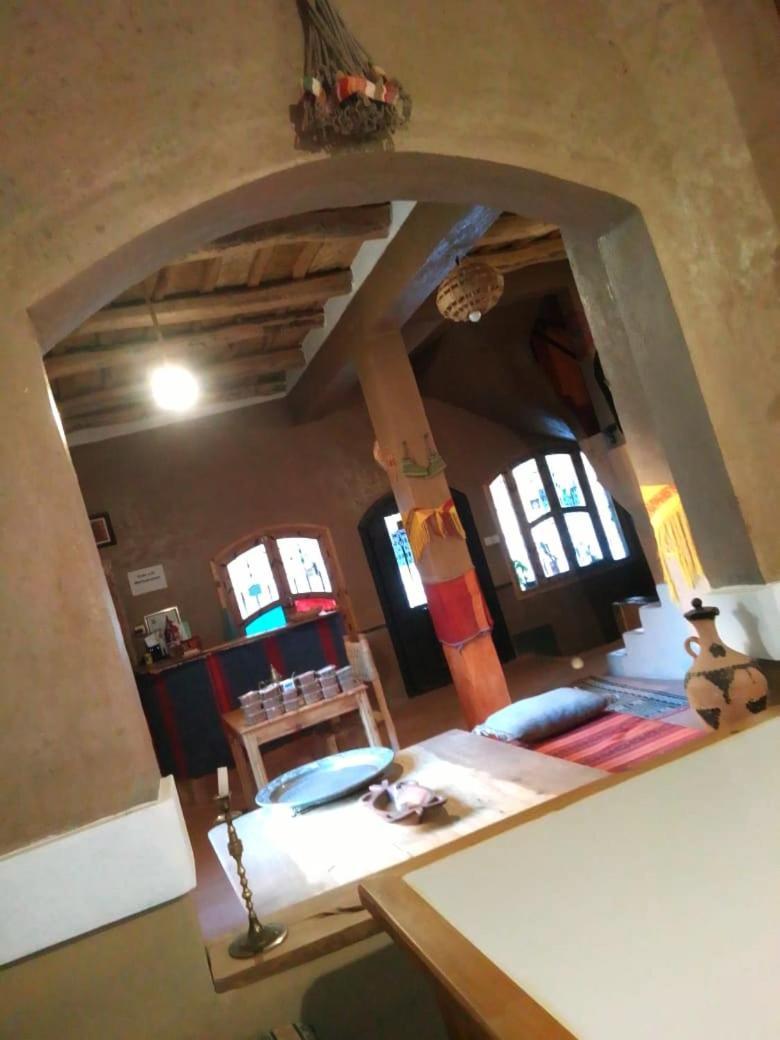Riad Pizzeria Marhaba Akhendachou n'Ait Ouffi Eksteriør bilde