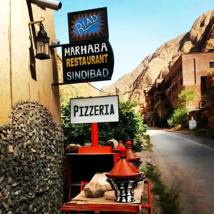 Riad Pizzeria Marhaba Akhendachou n'Ait Ouffi Eksteriør bilde
